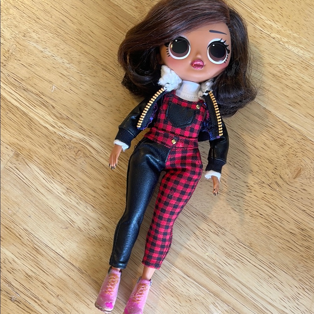LOL Surprise OMG Winter Chill Camp Cutie In the Woods doll